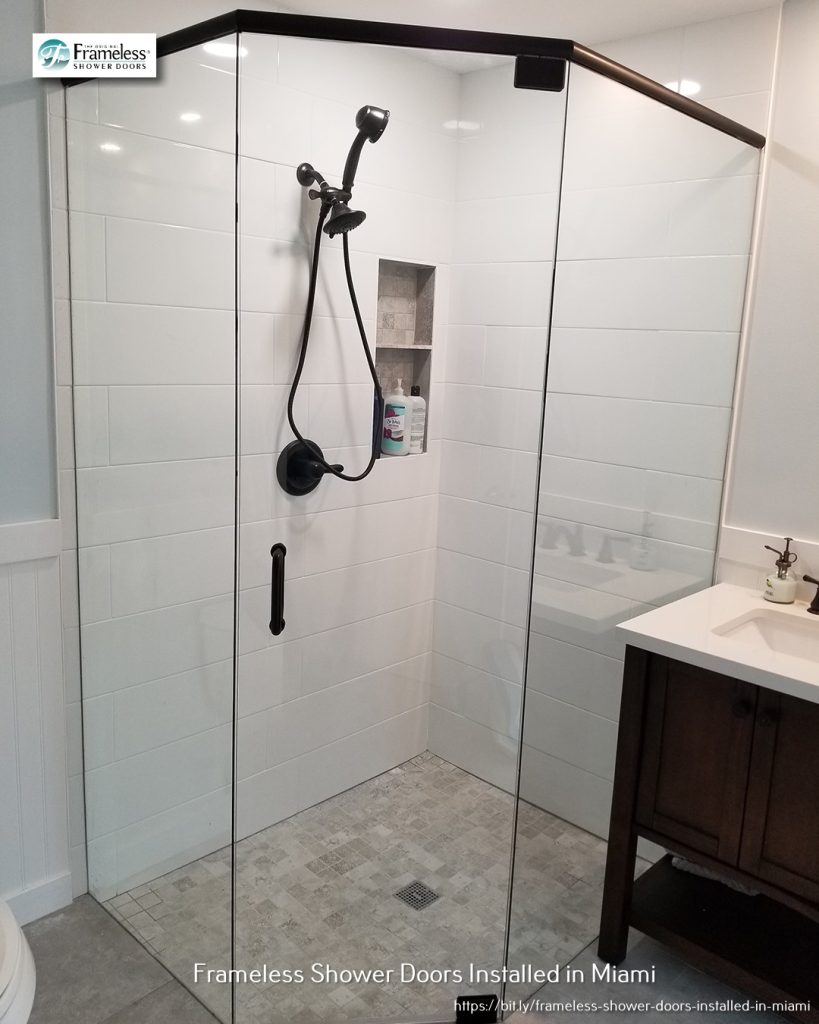 Upgrade Your Bathroom: Must-Have Shower Door Accessories!